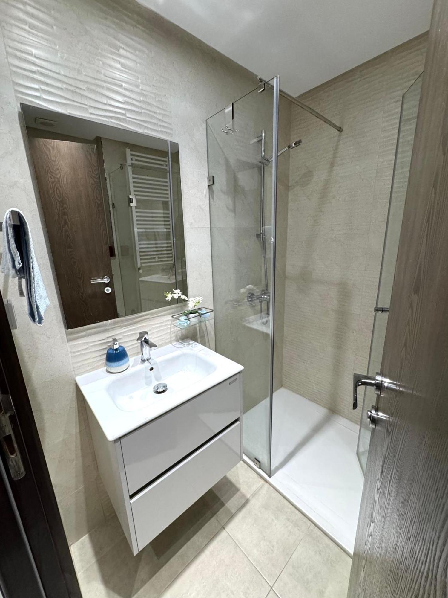 Appartement Spacieux Standing Avec Parentale- Ain Zaghouen *